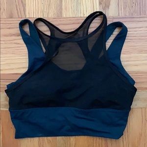 Lululemon Sports Bra - Size 6